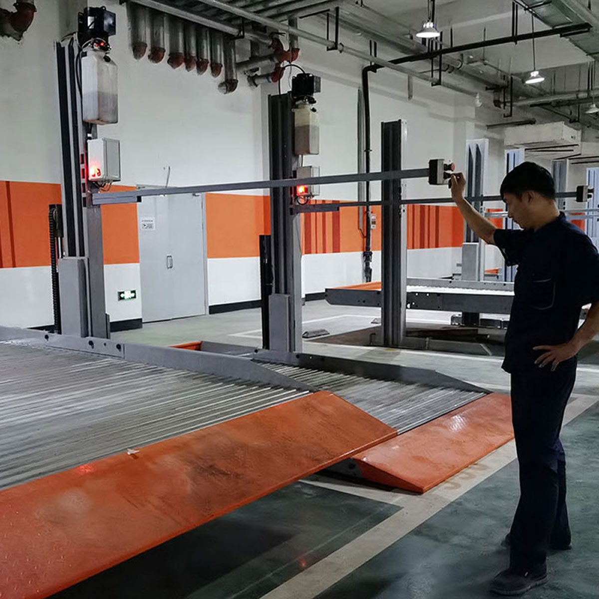 長(zhǎng)武兩柱式機(jī)械車庫出租